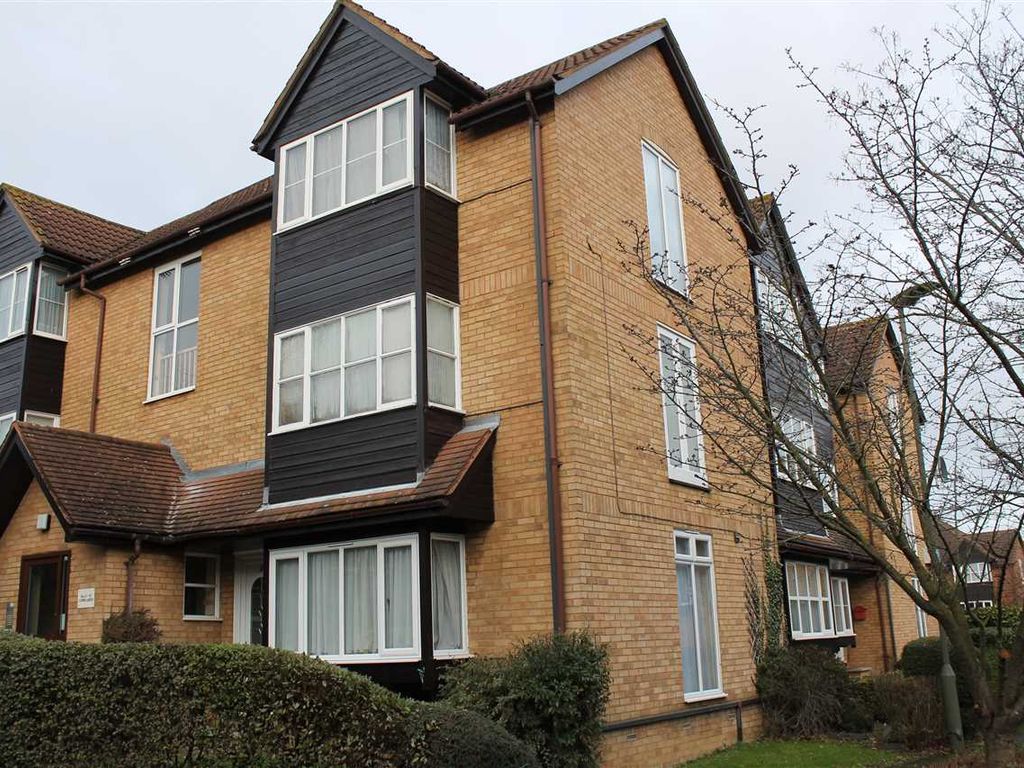 2 bed flat to rent in Corris Green, Northgate Drive, Off Snowdon Drive