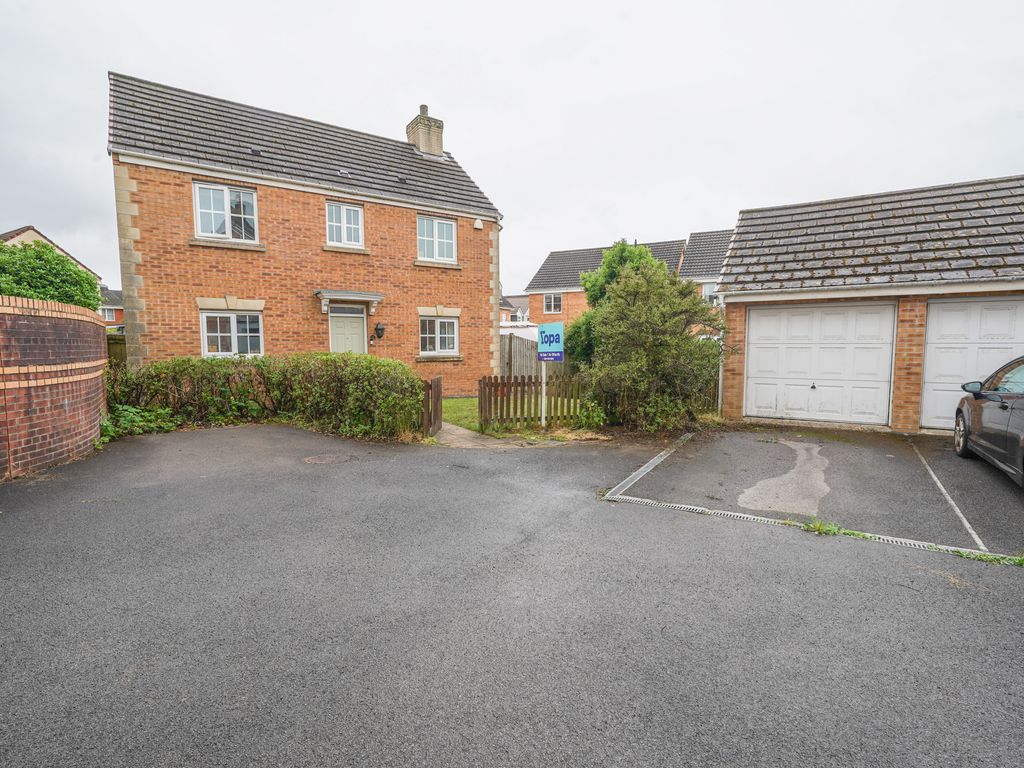 3 bed detached house for sale in Carreg Erw, Birchgrove, Swansea SA7, £