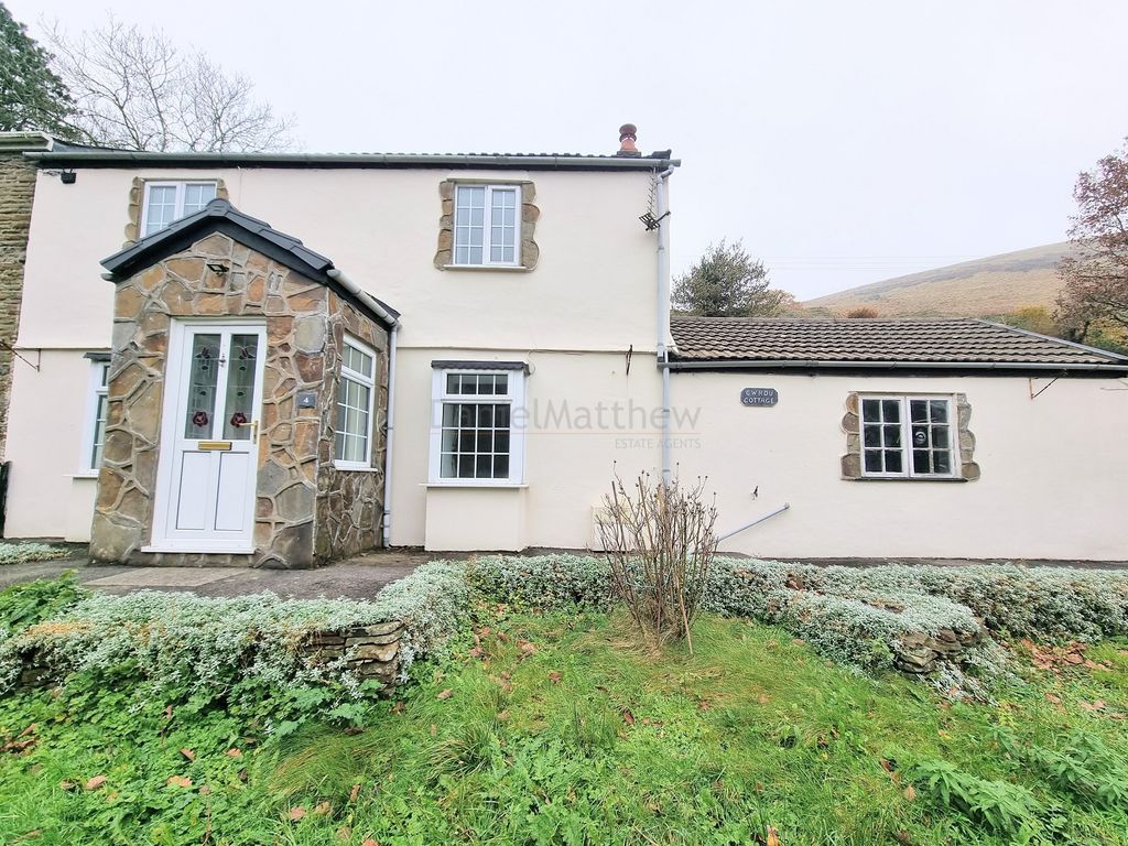 3 bed cottage for sale in Pontyrhyl, Bridgend, Bridgend County. CF32, £