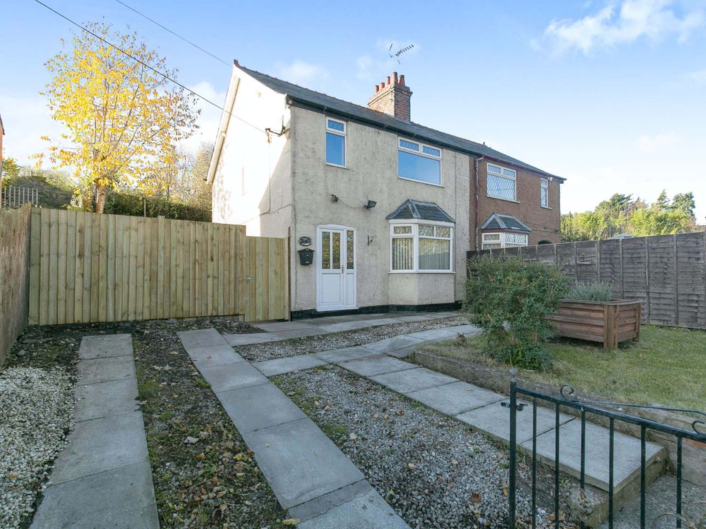 3 bed semidetached house for sale in Bagillt Road, Greenfield