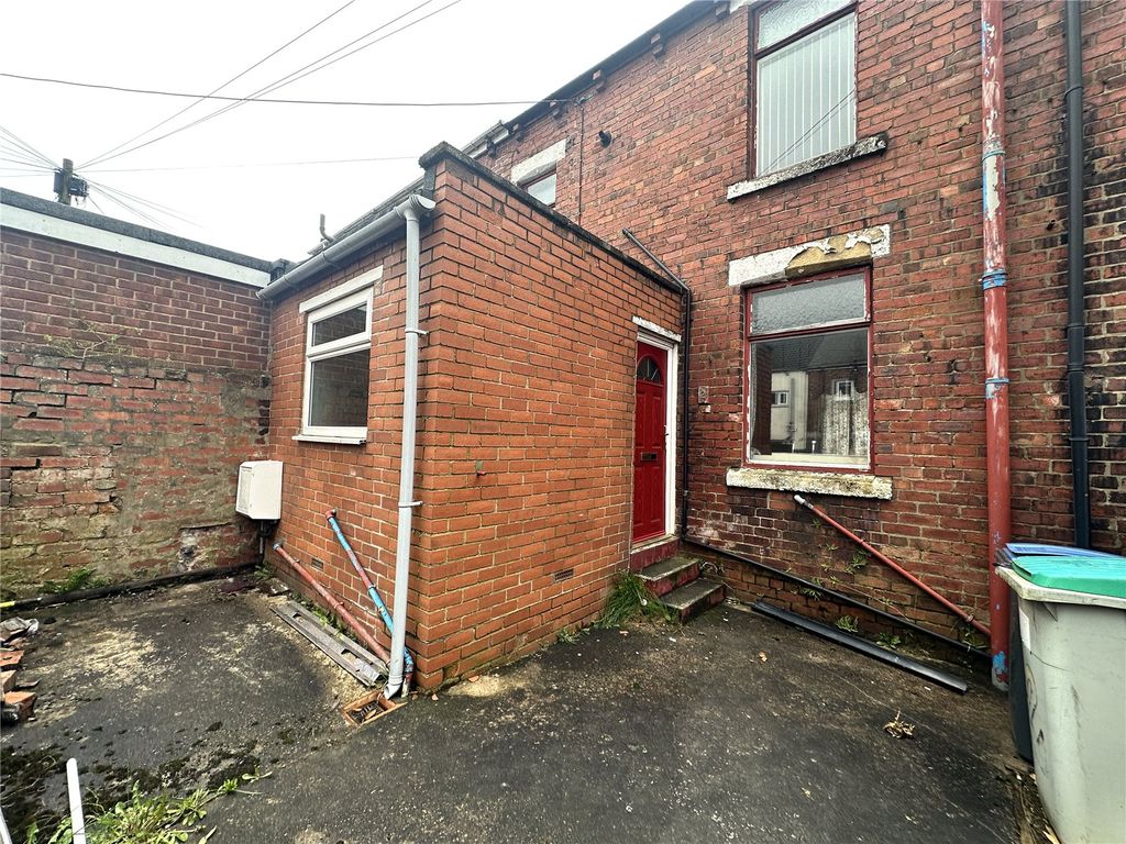 3 bed terraced house for sale in Sabin Terrace, New Kyo, Stanley DH9, £