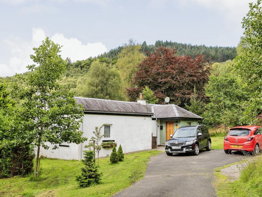 2 bed detached bungalow for sale in Glenfinglas Road, Brig O'turk, Callander FK17, £217,500 Zoopla