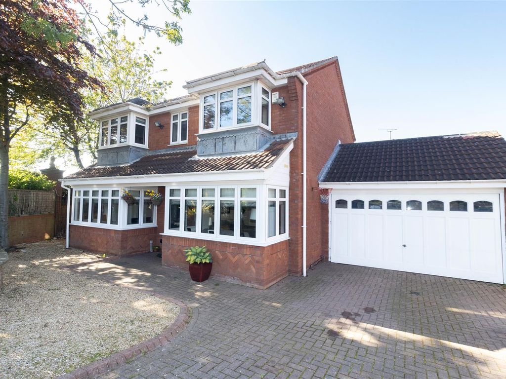 4 bed detached house for sale in The Wynd, North Shields NE30, £550,000