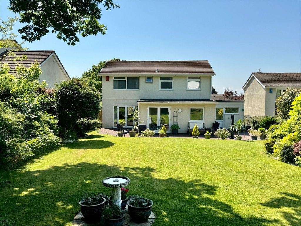 4 bed detached house for sale in Blackeven Close, Roborough, Plymouth