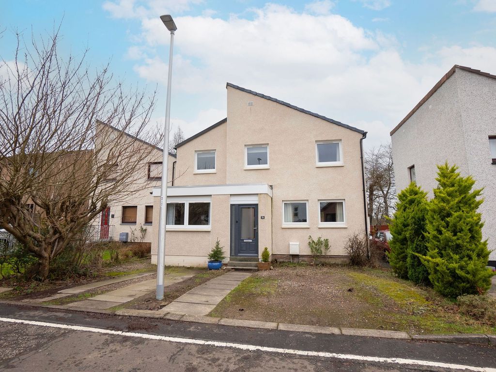 5 bed detached house for sale in East Bankton Place, Livingston EH54, £