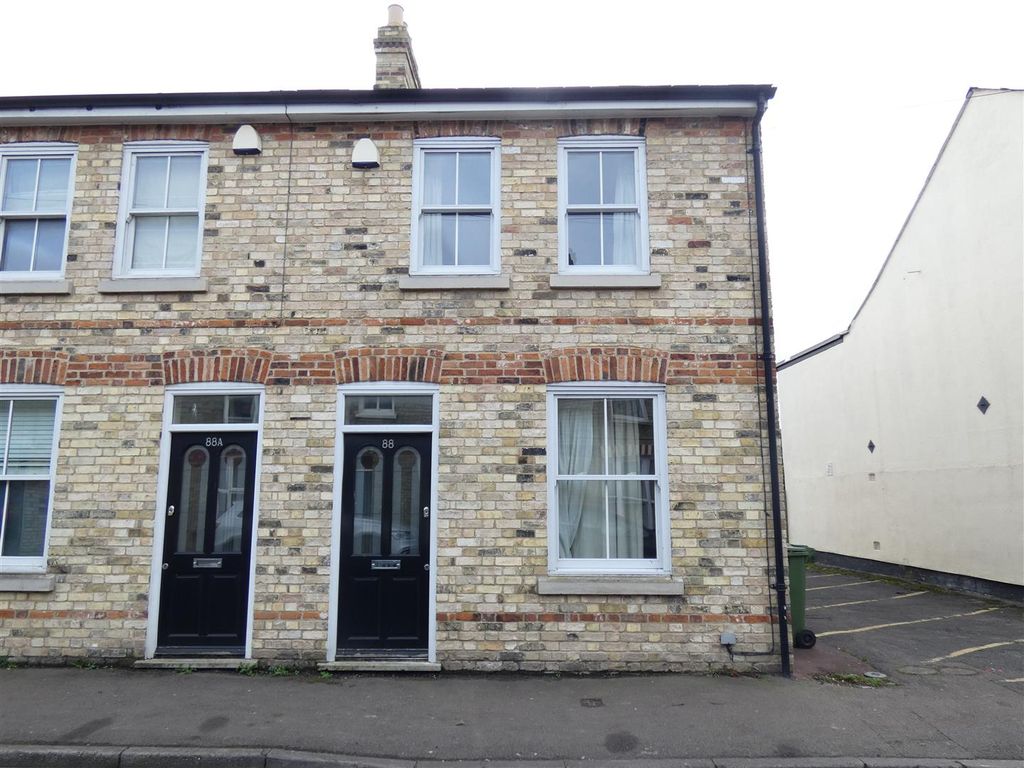 2 bed property to rent in Argyle Street, Cambridge CB1, £1,800 pcm Zoopla