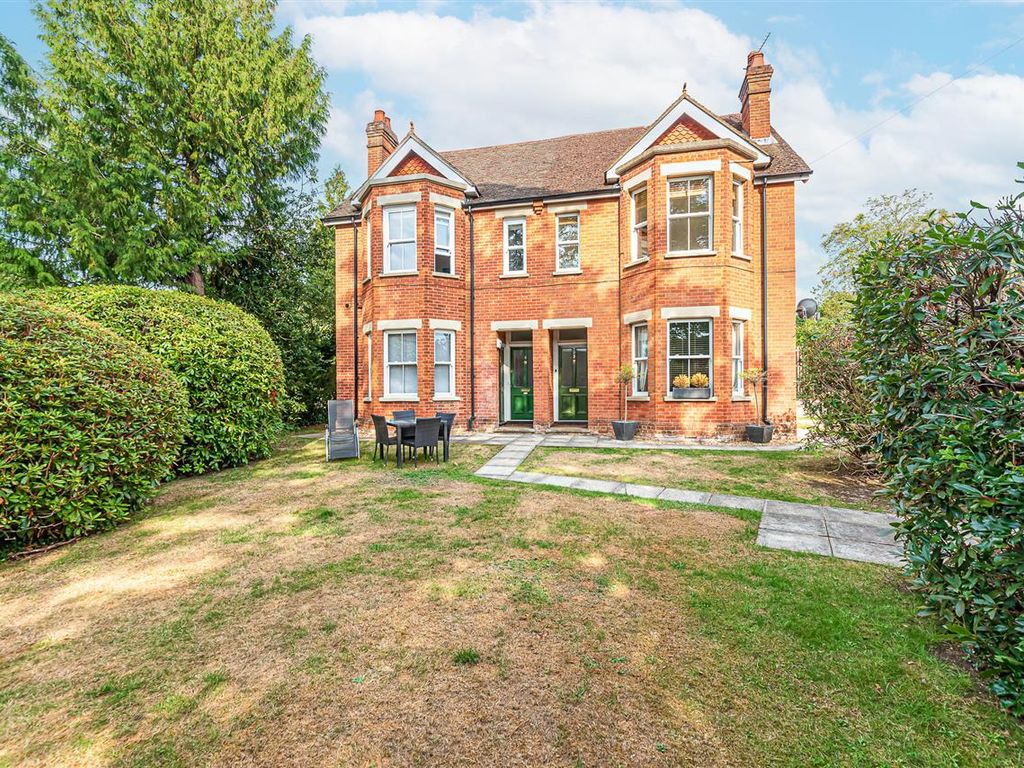 1 bed for sale in The Pines, Upper Broadmoor Road