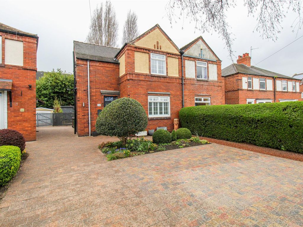 3 bed semidetached house for sale in Doncaster Road, Wakefield WF1