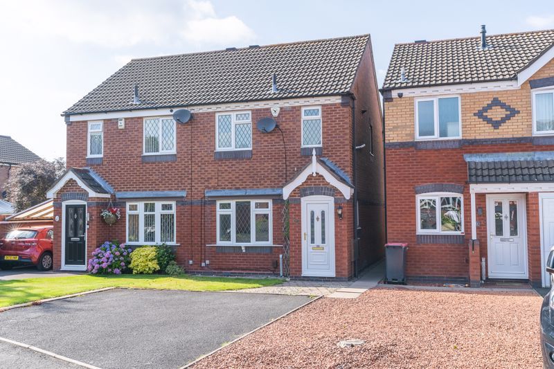 3 bed semidetached house to rent in Marlborough Way, Telford TF3 Zoopla