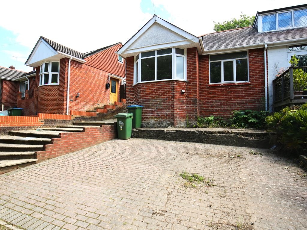 2 bed semidetached bungalow for sale in Mersea Gardens, Southampton