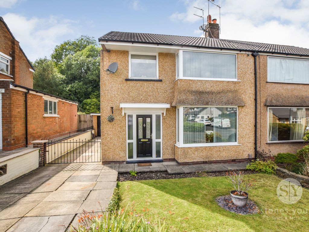 3 bed semidetached house for sale in Kentmere Drive, Blackburn BB2, £