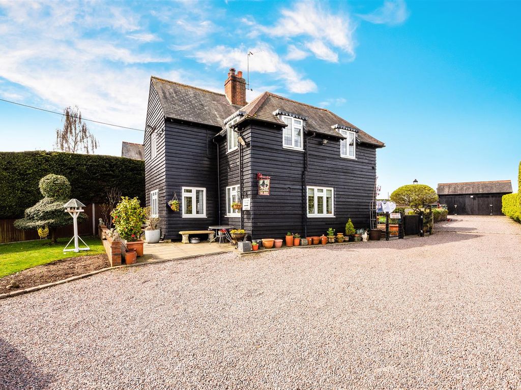 4 bed property to rent in Little Woodcote Estate, Carshalton SM5 Zoopla