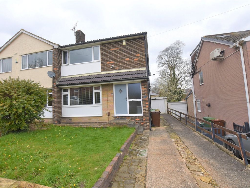 3 bed semidetached house for sale in Newlay Grove, Horsforth, Leeds