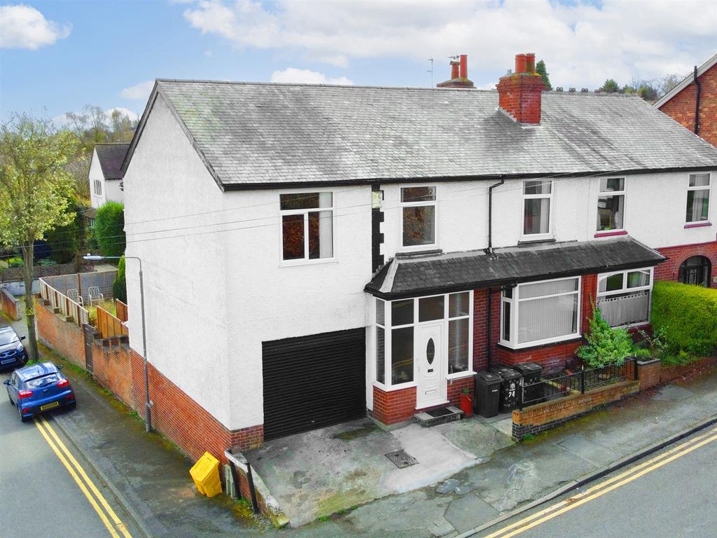 5 bed semidetached house for sale in Moore Road, Mapperley, Nottingham