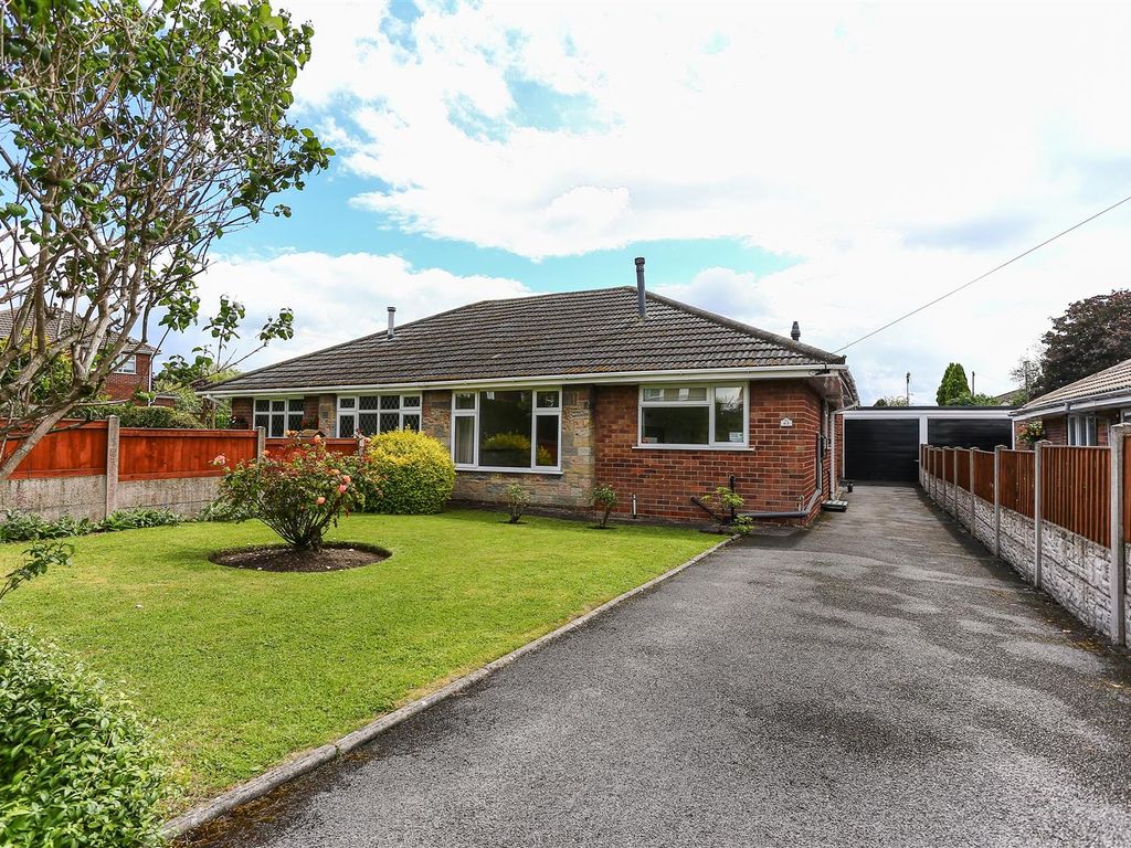 2 bed semidetached bungalow for sale in Newpool Road, Knypersley