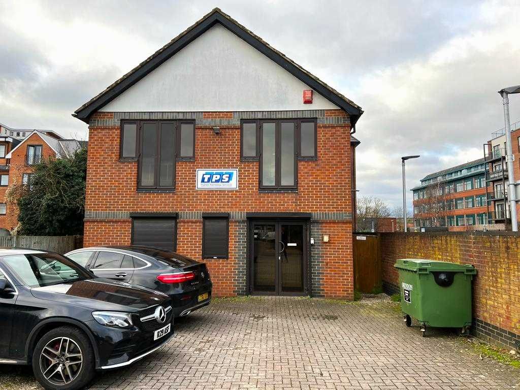 Commercial property to let in Mill Street, Slough SL2 Zoopla