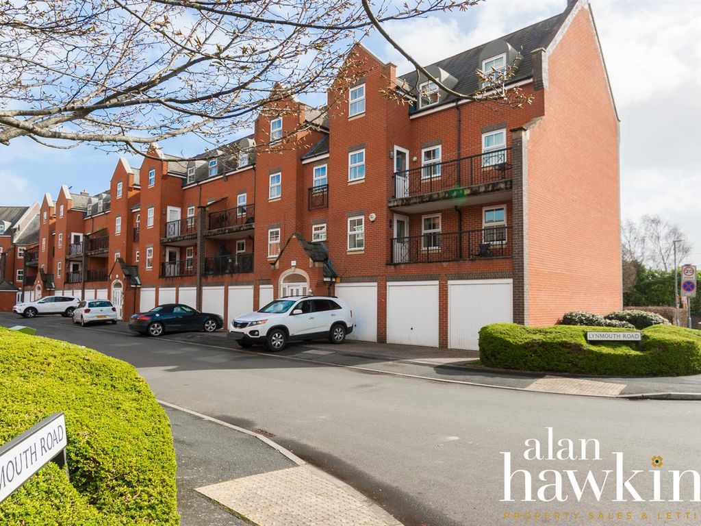 2 bed flat for sale in Lynmouth Road, Swindon SN2 Zoopla