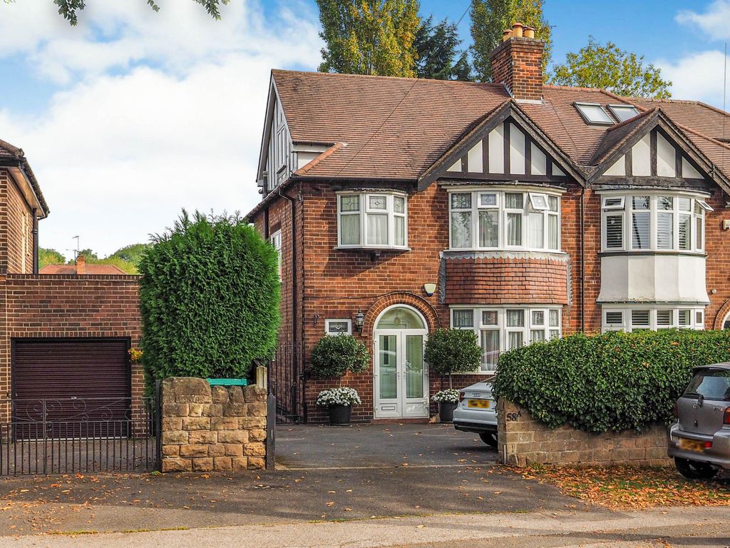 4 bed semidetached house for sale in Russell Drive, Nottingham