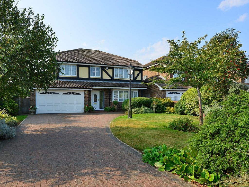 5 bed detached house to rent in Hartsdown Road, Margate CT9 Zoopla