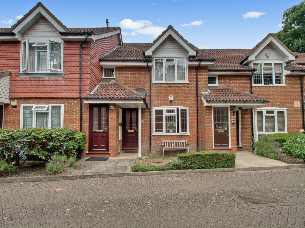 1 bed for sale in Whisperwood Close, Harrow Weald, Harrow