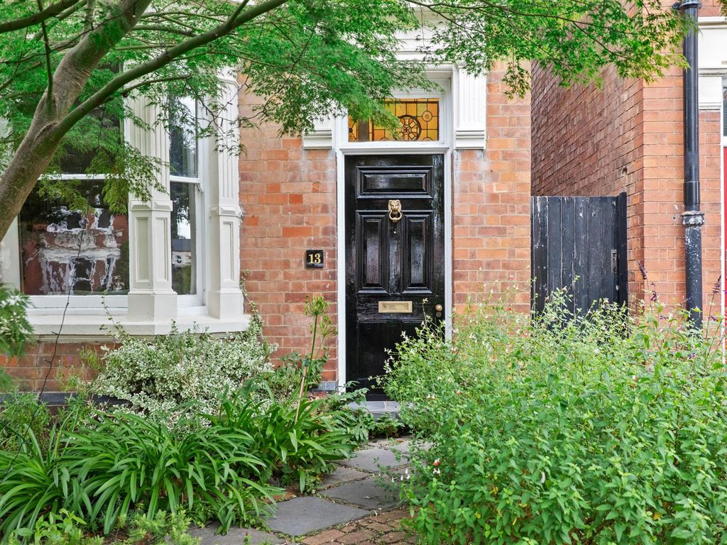 4 bed semidetached house for sale in Park Avenue, Barbourne, Worcester