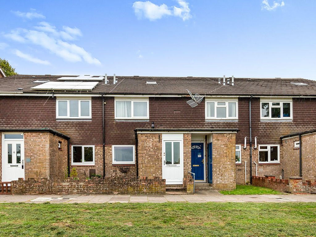 4 bed terraced house for sale in Holbein Close, Black Dam, Basingstoke RG21 Zoopla
