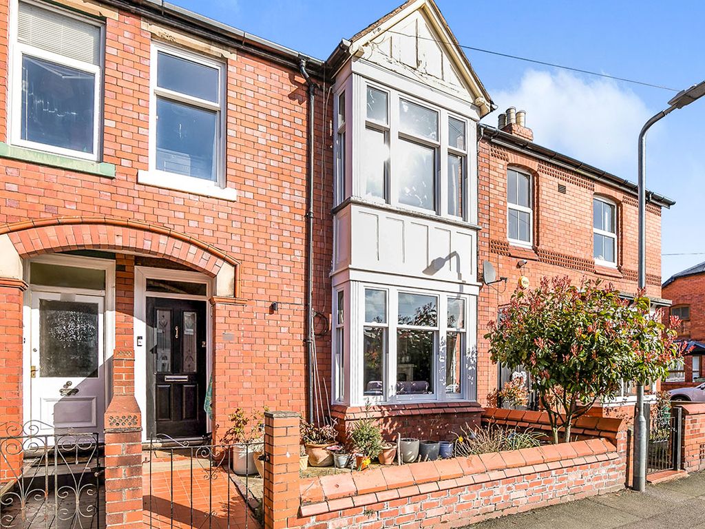 4 bed terraced house for sale in Liverpool Road, Oswestry, Shropshire
