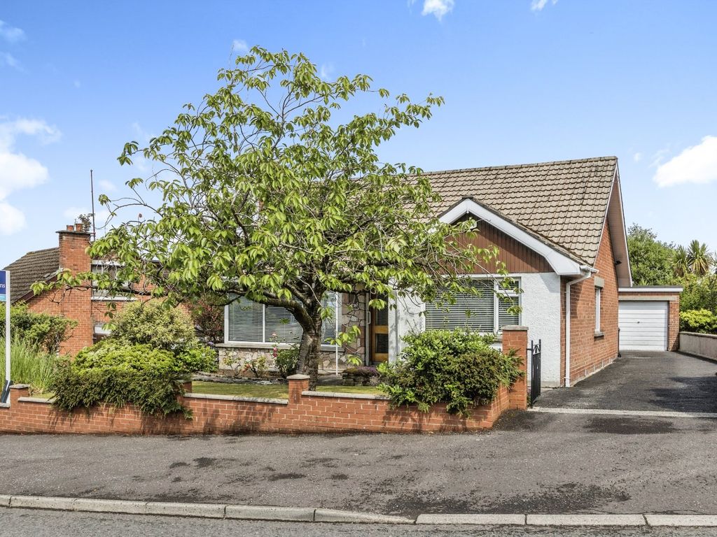 5 bed bungalow for sale in Glencregagh Drive, Upper Knockbreda Road