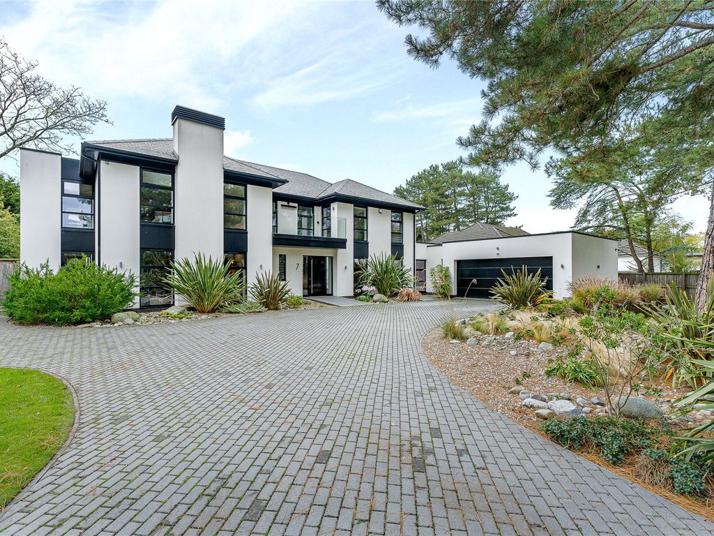 5 bed detached house for sale in Shireburn Road, Formby, Liverpool L37