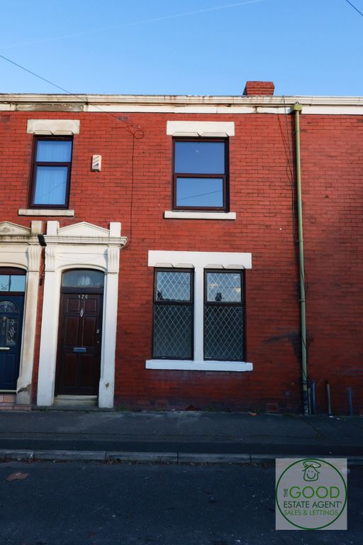 2 bed terraced house for sale in Inkerman Street, Preston PR2, £95,000