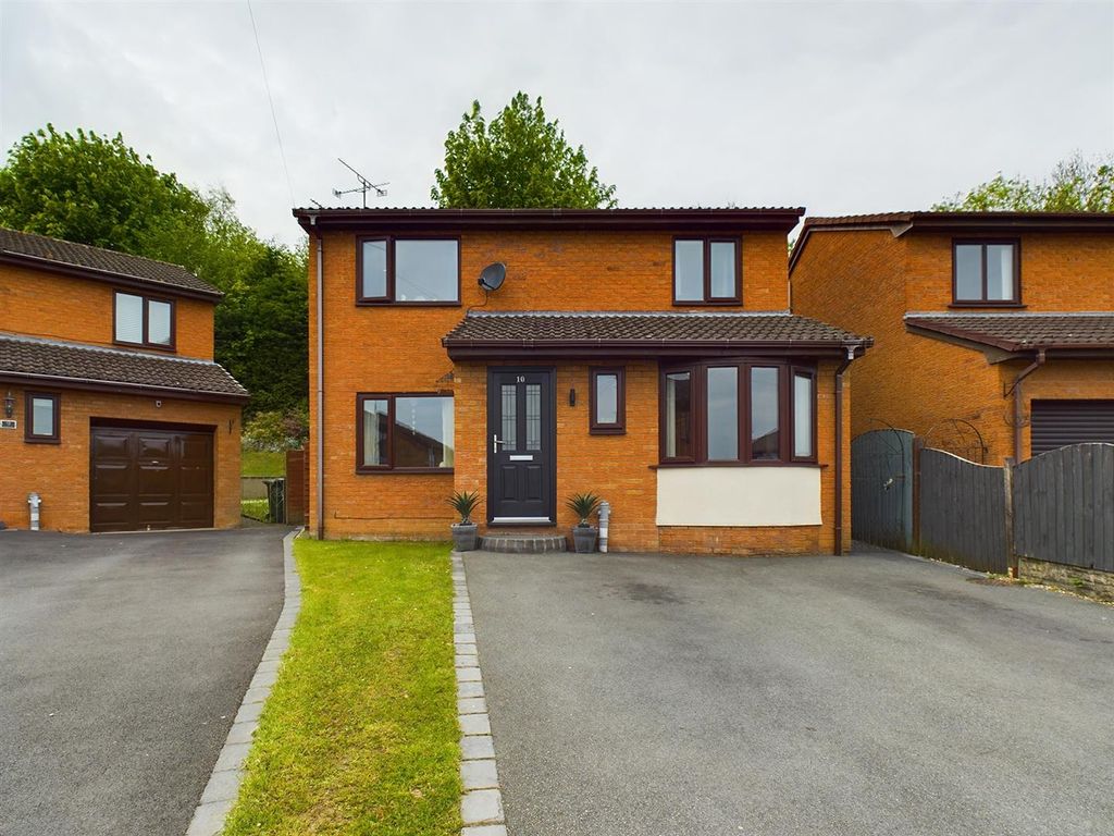 4 bed detached house for sale in St. Albans Heights, Tanyfron, Wrexham