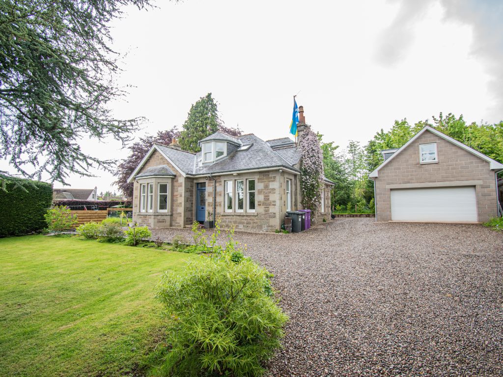 7 bed detached house for sale in Cairn Road, Kirriemuir DD8 Zoopla