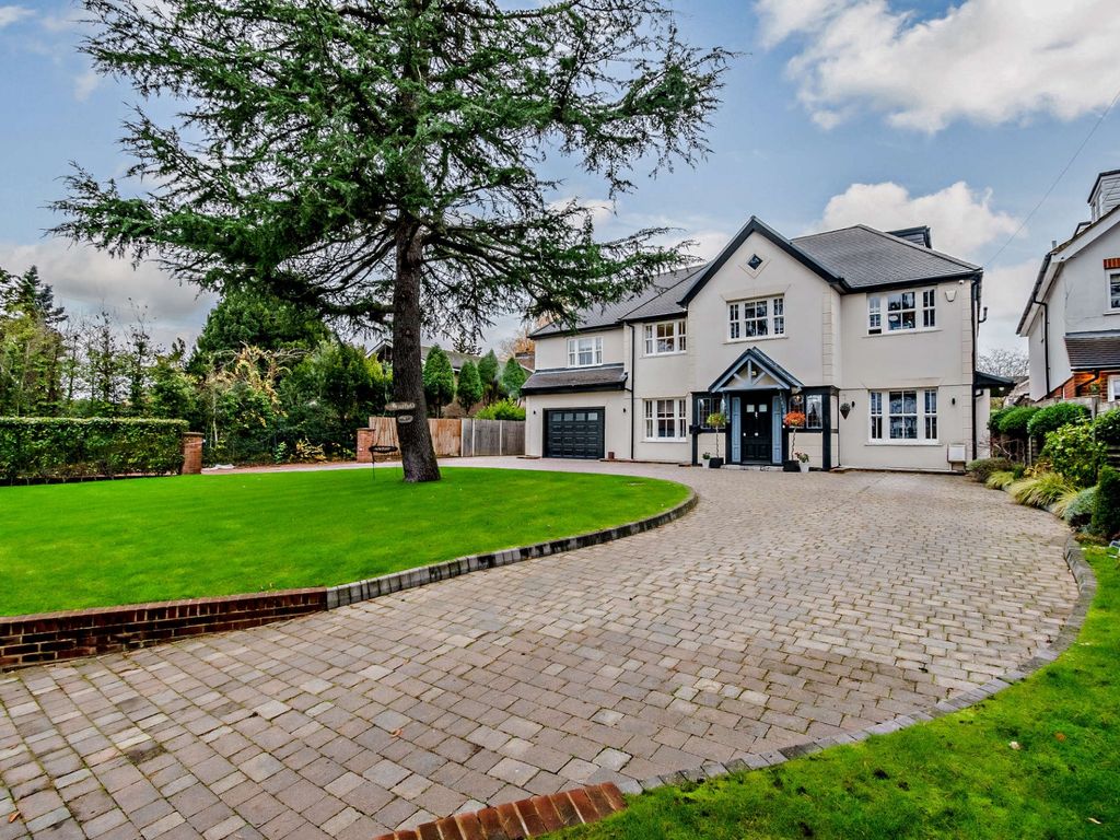 7 bed detached house for sale in The Drive, Northwood HA6 Zoopla