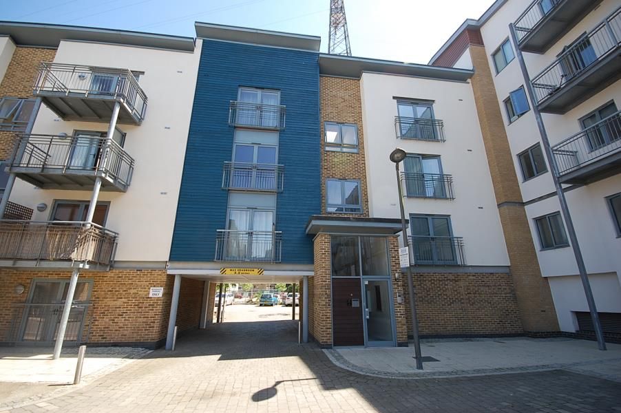 1 bed flat to rent in Quayside Drive, Colchester CO2 Zoopla