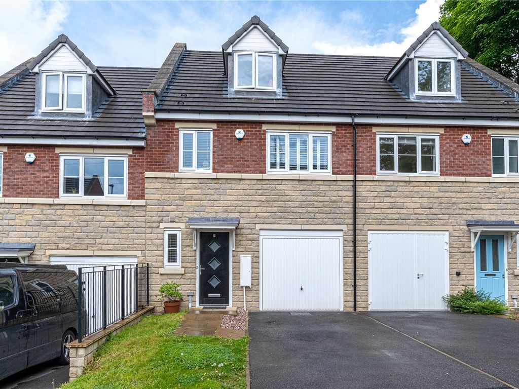 3 bed terraced house for sale in Hardwick Court, Newlay, Leeds LS13, £349,950 Zoopla