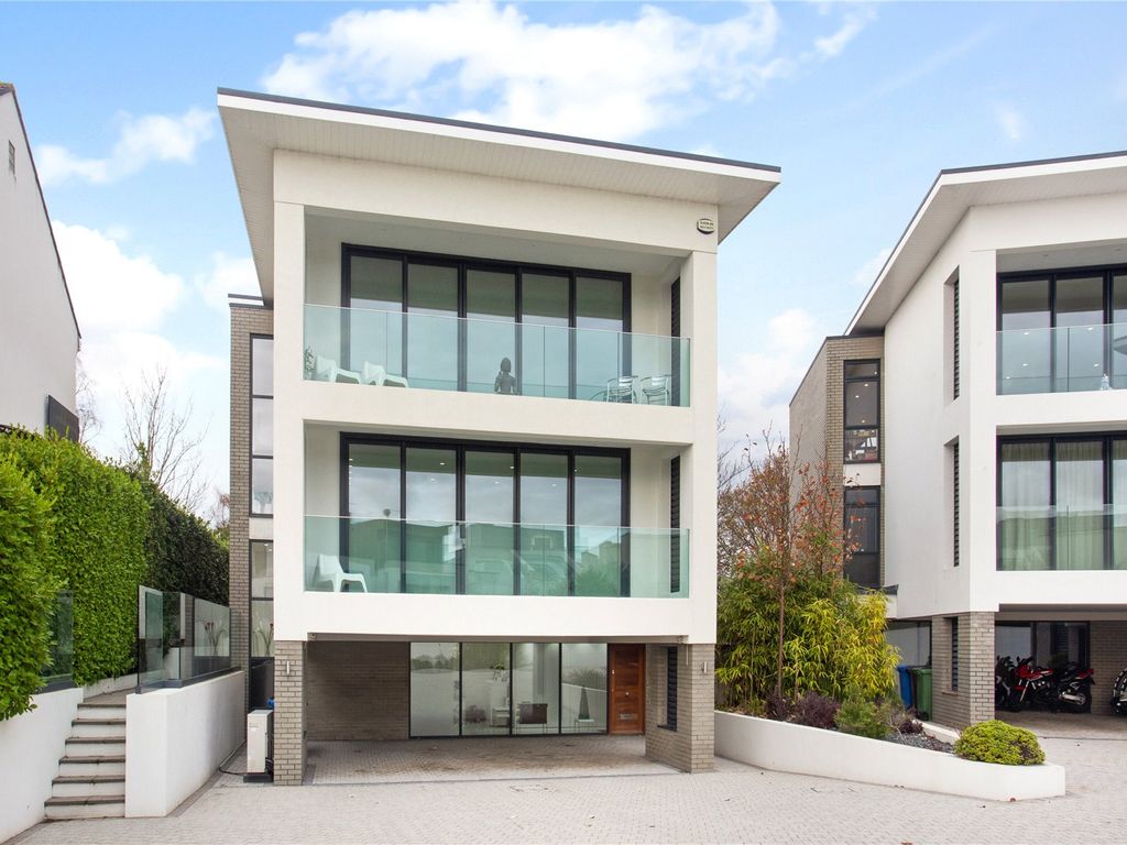 4 bed detached house for sale in Whitecliff Road, Poole, Dorset BH14, £