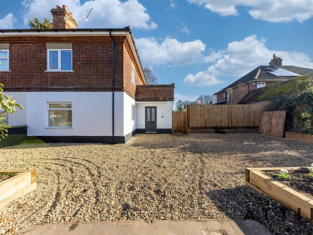3 bed semidetached house for sale in Thunder Lane, Thorpe St. Andrew, Norwich NR7 Zoopla