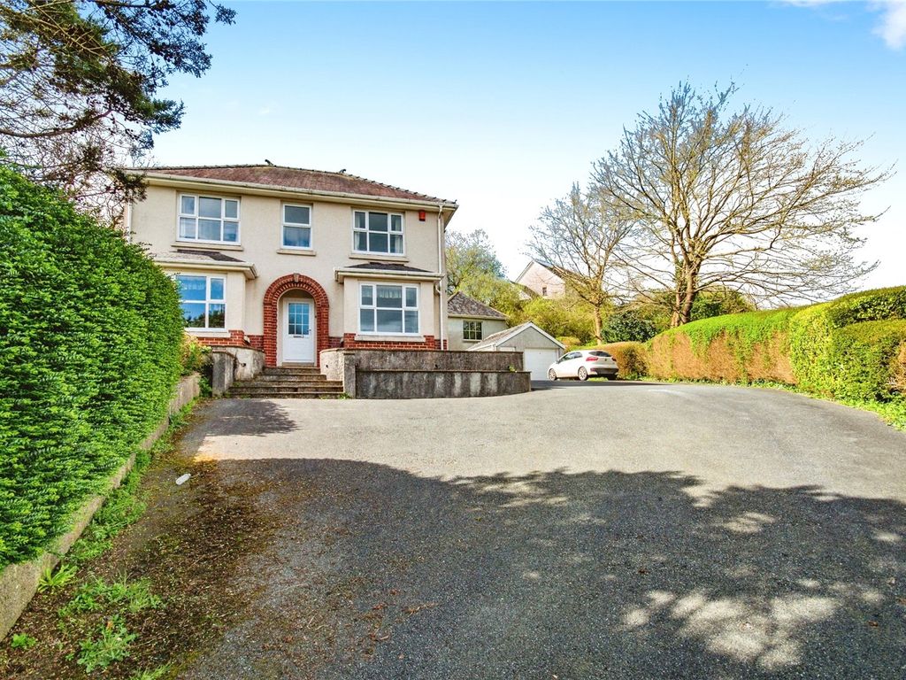 4 bed detached house for sale in Tanerdy, Carmarthen, Carmarthenshire SA31, £450,000 Zoopla