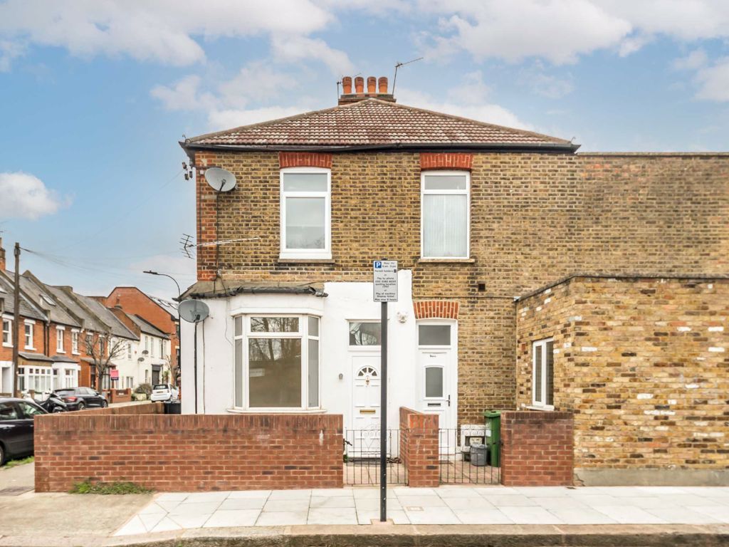 Lefroy Road, London W12  