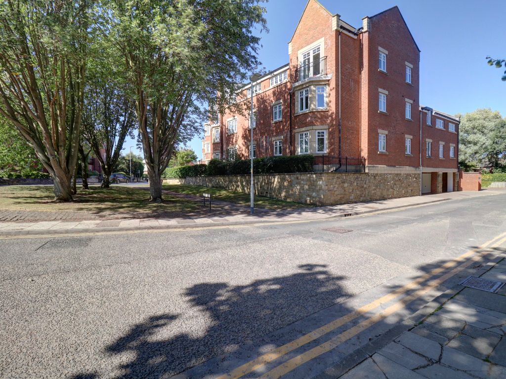 3 bed flat for sale in Mill Race Court, Morpeth NE61 Zoopla