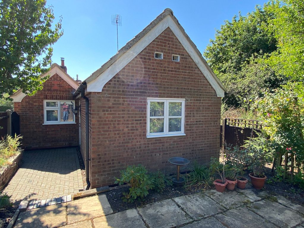 3 bed cottage for sale in The Street, Wissett, Halesworth IP19 Zoopla