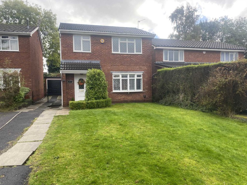 4 bed detached house for sale in Delta Close, Royton OL2 Zoopla