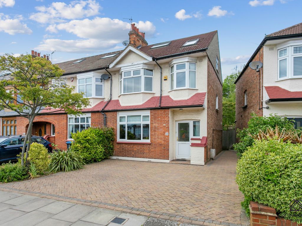 4 bed end terrace house for sale in Halstead Road, Winchmore Hill, London N21 Zoopla