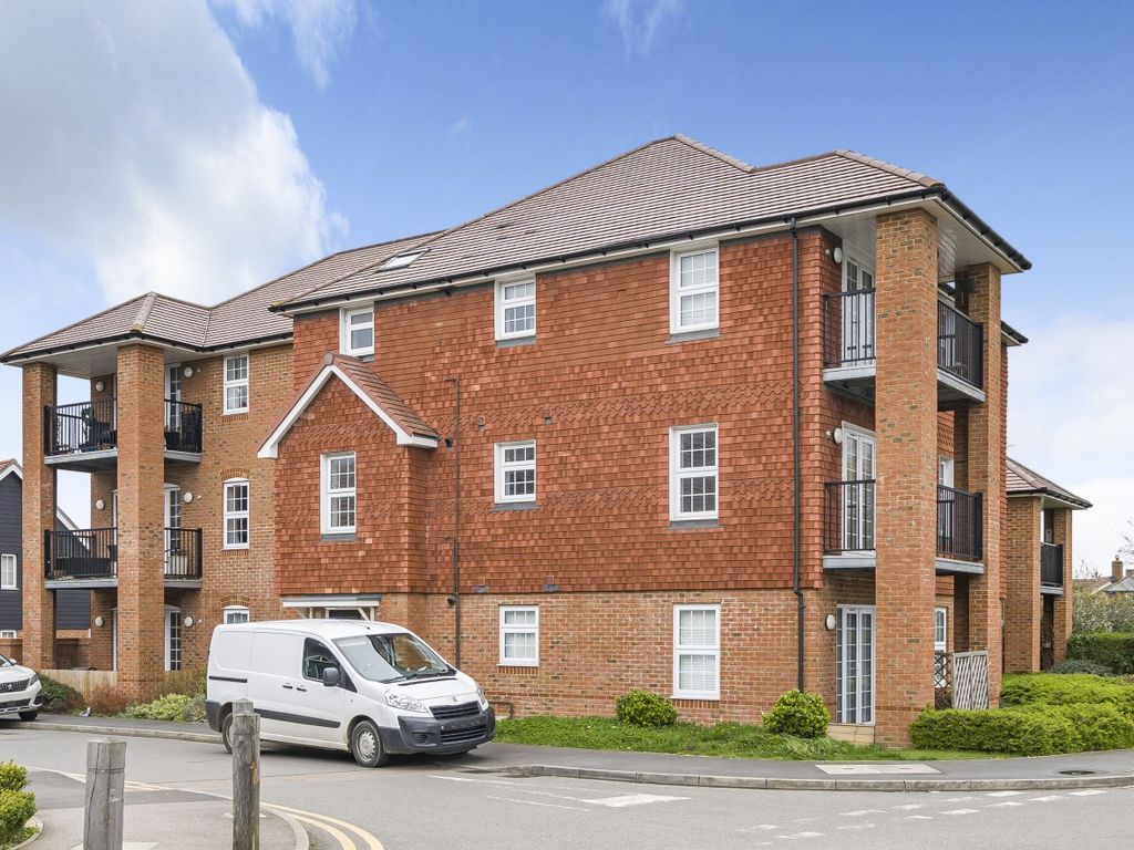 2 bed flat for sale in Southfields Way, Harrietsham ME17 Zoopla