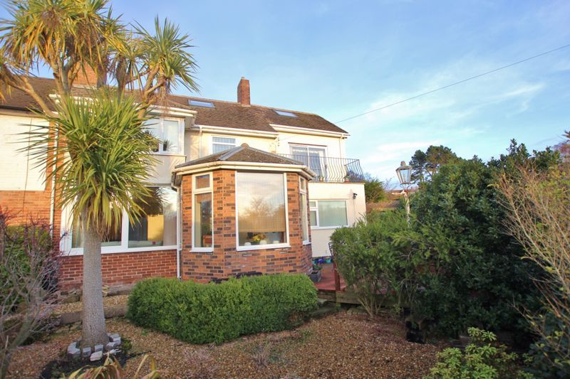 5 bed semidetached house for sale in Oldfield Drive, Lower Heswall