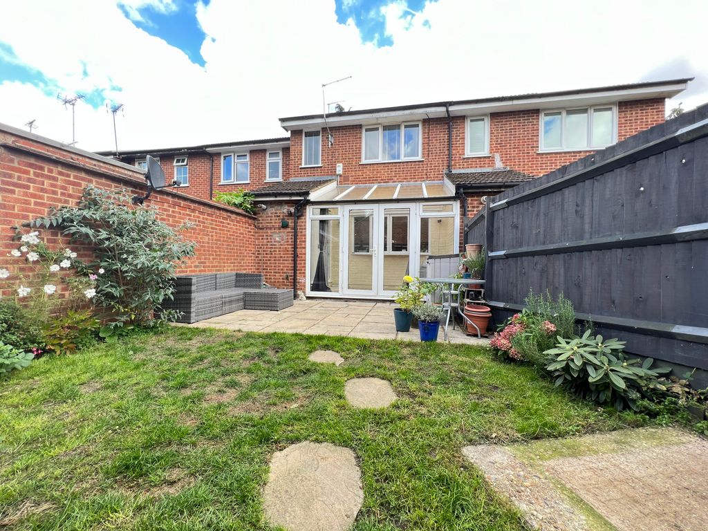 1 bed flat to rent in The Canadas, Broxbourne EN10 Zoopla