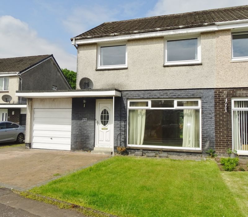 3 bed semidetached house for sale in The Cleaves, Tullibody, Alloa
