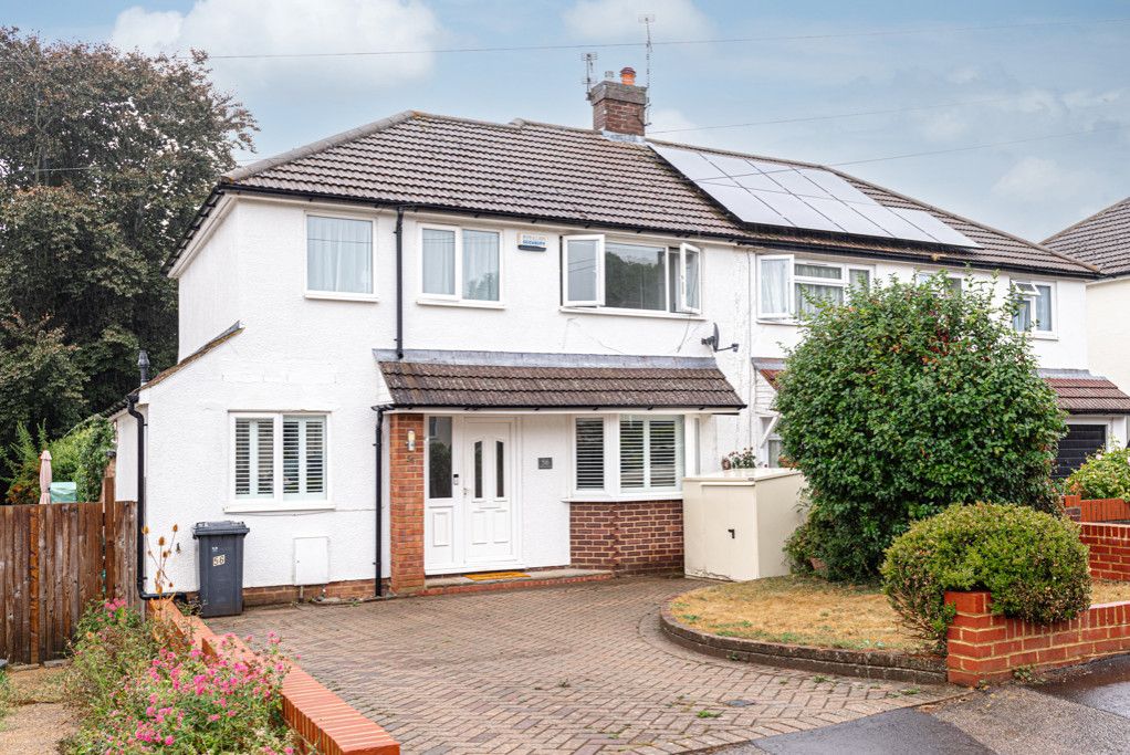 3 bed semidetached house for sale in Strathcona Avenue, Bookham