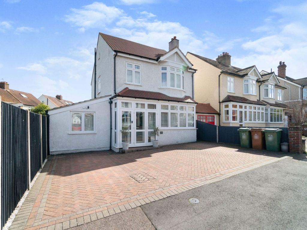 4 bed detached house for sale in Park Lane, Wallington SM6 Zoopla