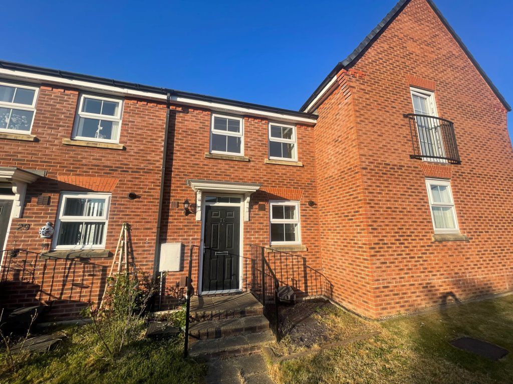 2 bed terraced house to rent in Andrews Walk, Blackburn, Lancashire BB2